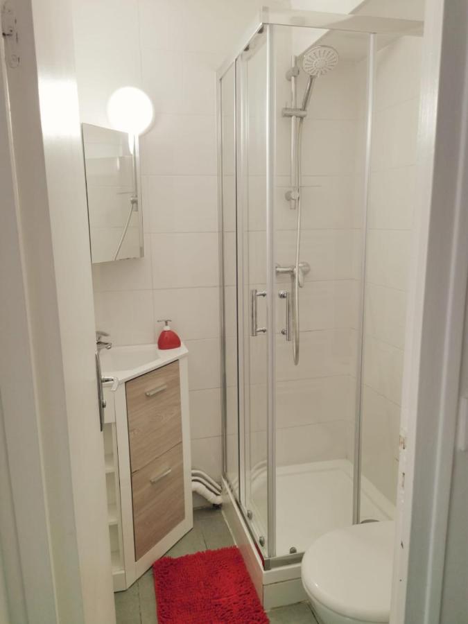 Suite Athena - Melun Gare Rer - Studio Avec Balcon Et Parking Exterior photo